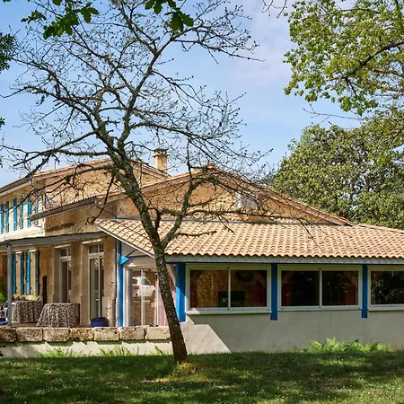 Demeure De Charme 250 M2 - 5 Suites- Parc Arbore 4500 M2 Avensan